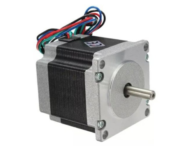 Động cơ bước size 57 bản ti&ecirc;u chuẩn, so s&aacute;nh với động cơ bước c&oacute; phanh d&agrave;i hơn ở đu&ocirc;i