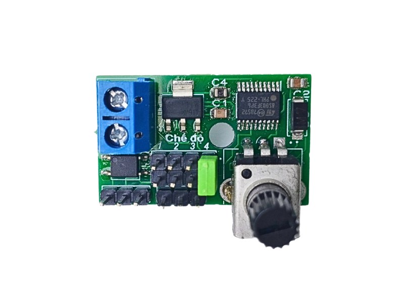 Mạch điều khiển động cơ servo dạng servo tester dùng vi điều khiển, có núm vặn và jumper chọn chế độ
